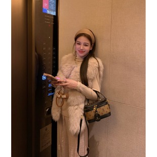 辣妹名媛高级感环保毛皮草毛毛马甲外套打底衫高腰提花阔腿裤套装