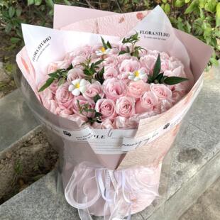 西安鲜花花店同城速递33枝粉玫瑰红玫瑰花束女友表白生日纪念日