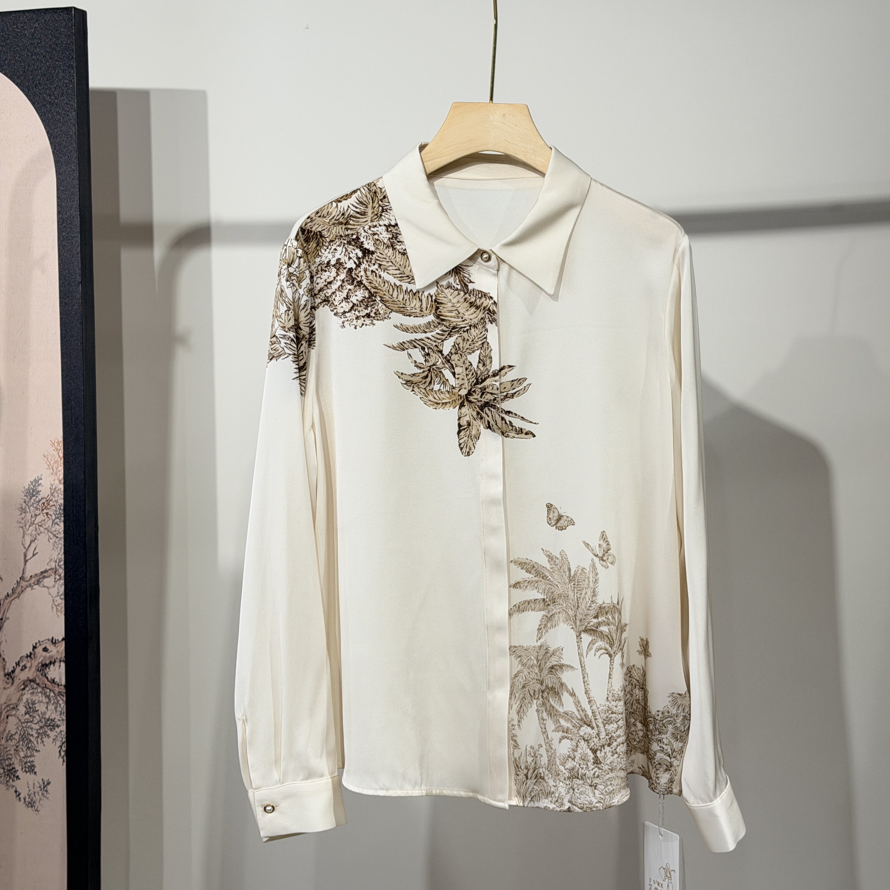 真丝桑蚕丝衬衫高级感轻奢女减龄洋气气质印花妈妈春装长袖上衣