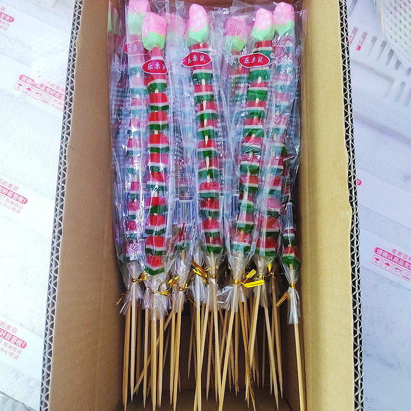 网红西瓜串串糖qq果汁软糖橡皮糖串冰糖葫芦棒棒糖棉花糖串摆地摊