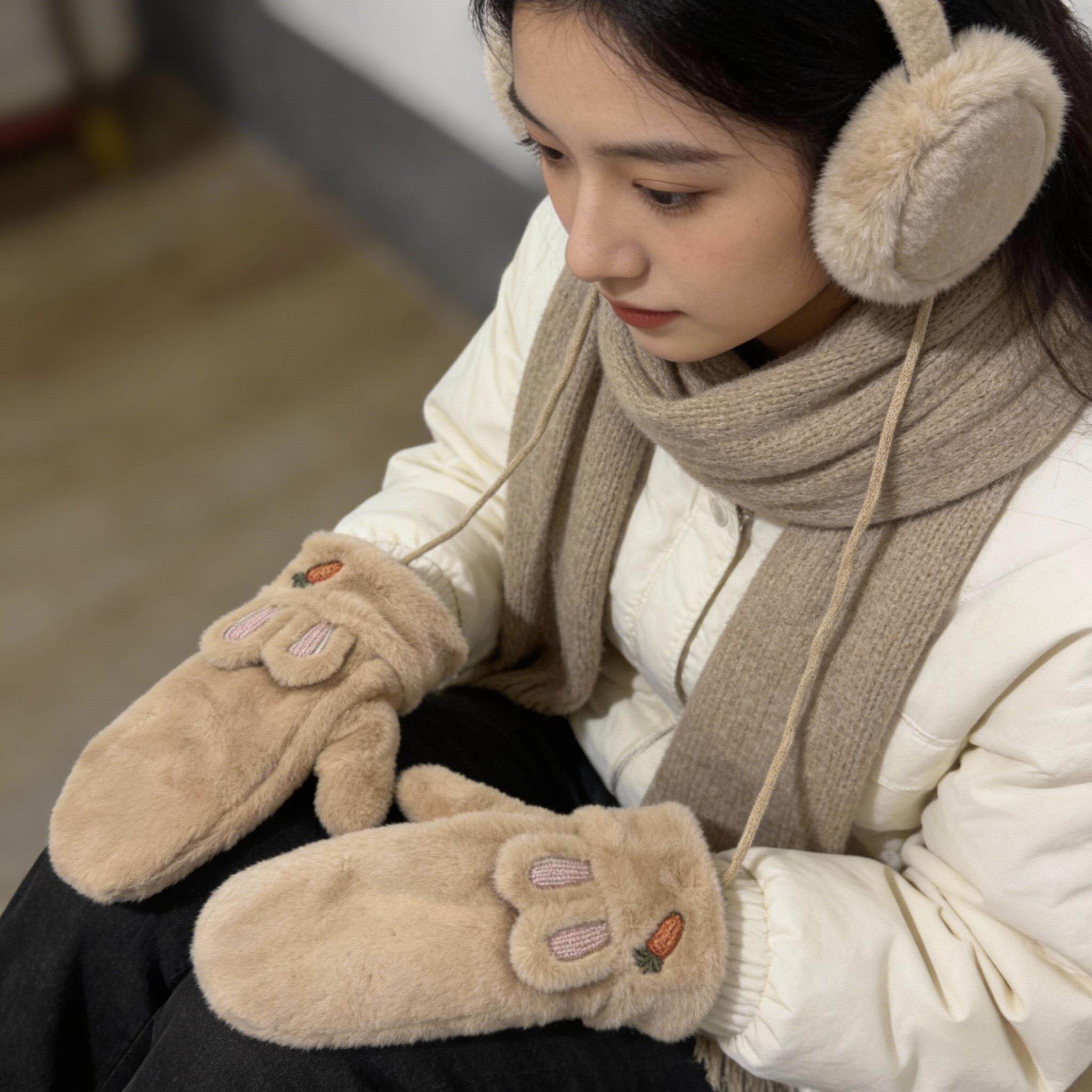 冬季韩版可爱学生加厚加绒保暖手套女士防寒全包挂脖毛绒手套连指