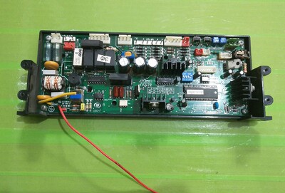 原装 阿里斯顿热水器电脑板主板配件 719204173 JYF071112