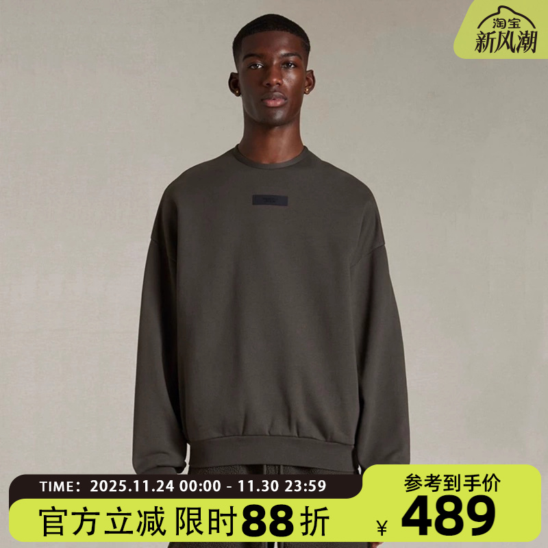 FOGEssentials简约皮标圆领卫衣