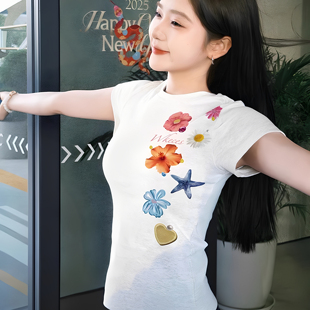 韩版白花灰色正肩短袖t恤女夏季2025新款设计感修身收腰短款上衣