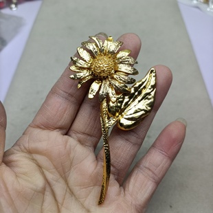 单只耳钉耳夹短了一个花瓣 包邮 B12 满29元