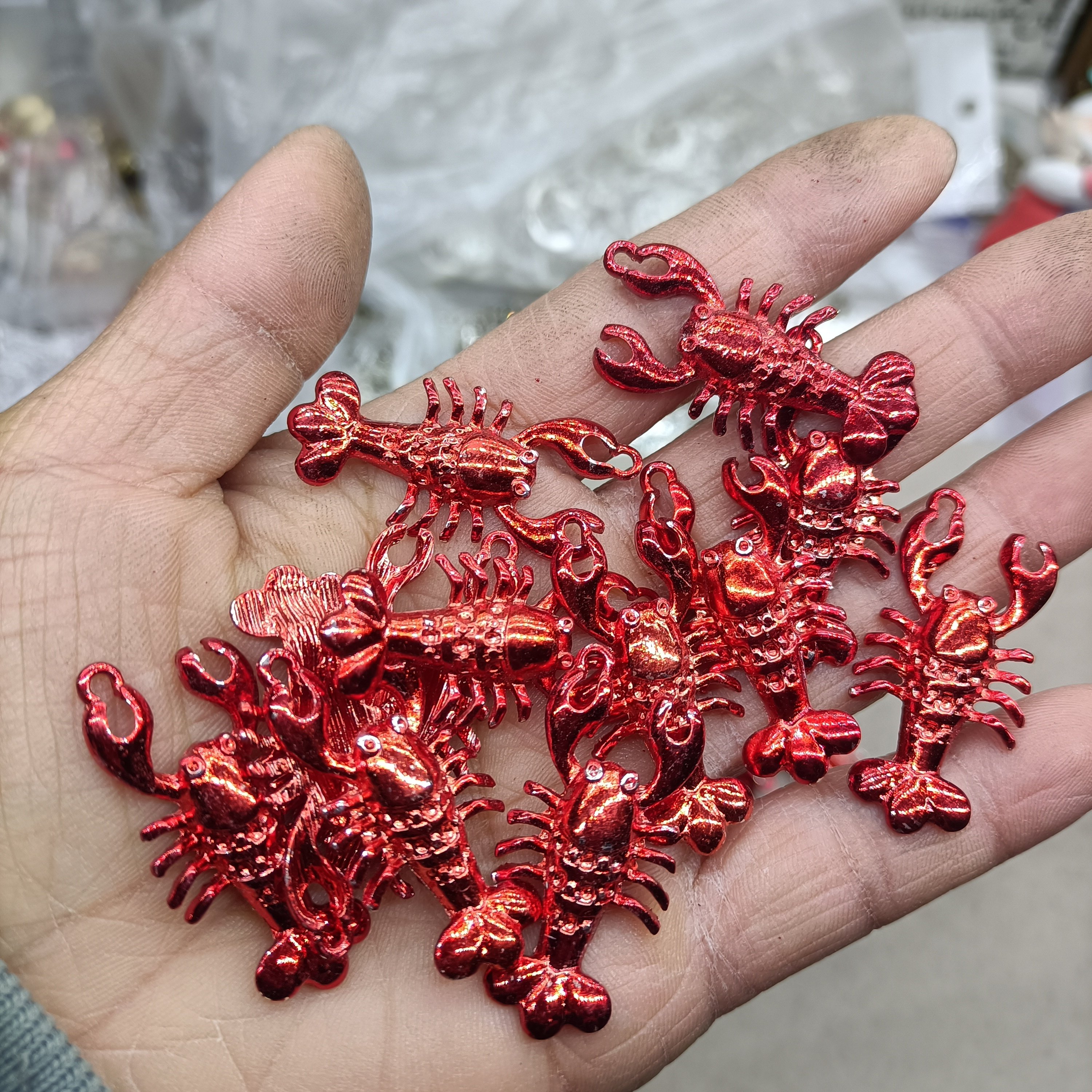 B15  满29元包邮  小龙虾坠有瑕疵有掉漆12个,饰品/流行首饰/时尚饰品新,其他DIY饰品配件,淘宝优惠券,粉丝福利购,淘宝优惠卷