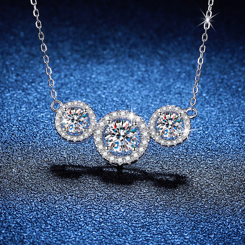 三公主圆包纯银莫桑钻吊坠项链