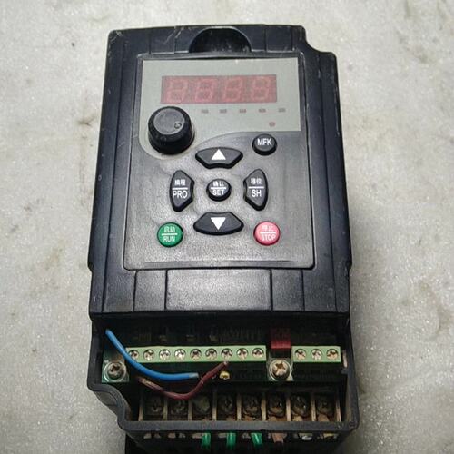 议价杭州变频器D1M-1.5T4-1AD1M-0.75T4-1AD1M-2.2T4-1A