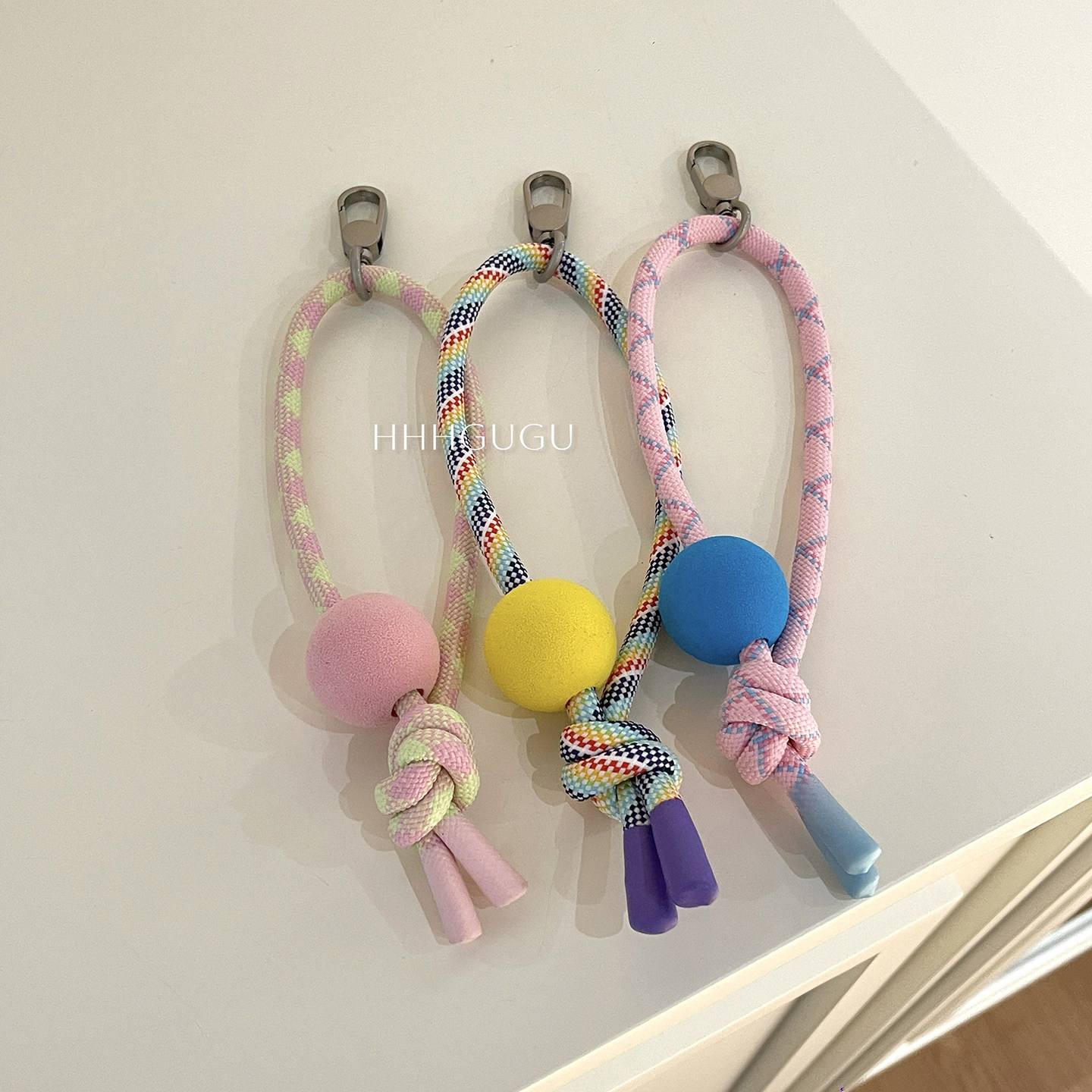 HHHgugu手机链条学生简约纯色小球ccd短挂绳包包手机链钥匙扣饰品
