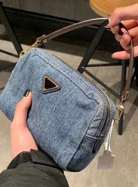 单宁牛仔蓝单肩腋下小包包2025新款法棍包高级感手提麻将包零钱包