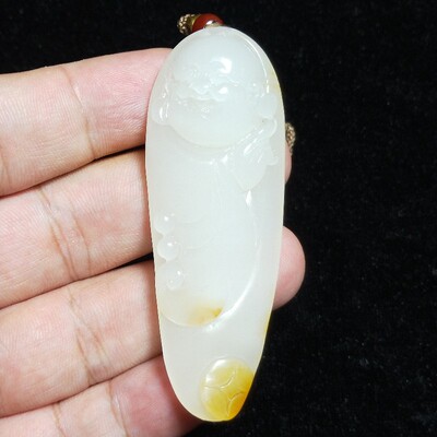 新疆和田玉籽料佛公吊坠苏工白玉挂件洒金皮毛孔清晰无裂无棉无杂