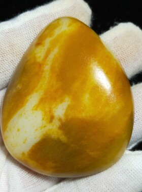 92.8克新疆和田玉黄沁籽料原石白玉聚黄皮天然无修无裂毛孔清晰