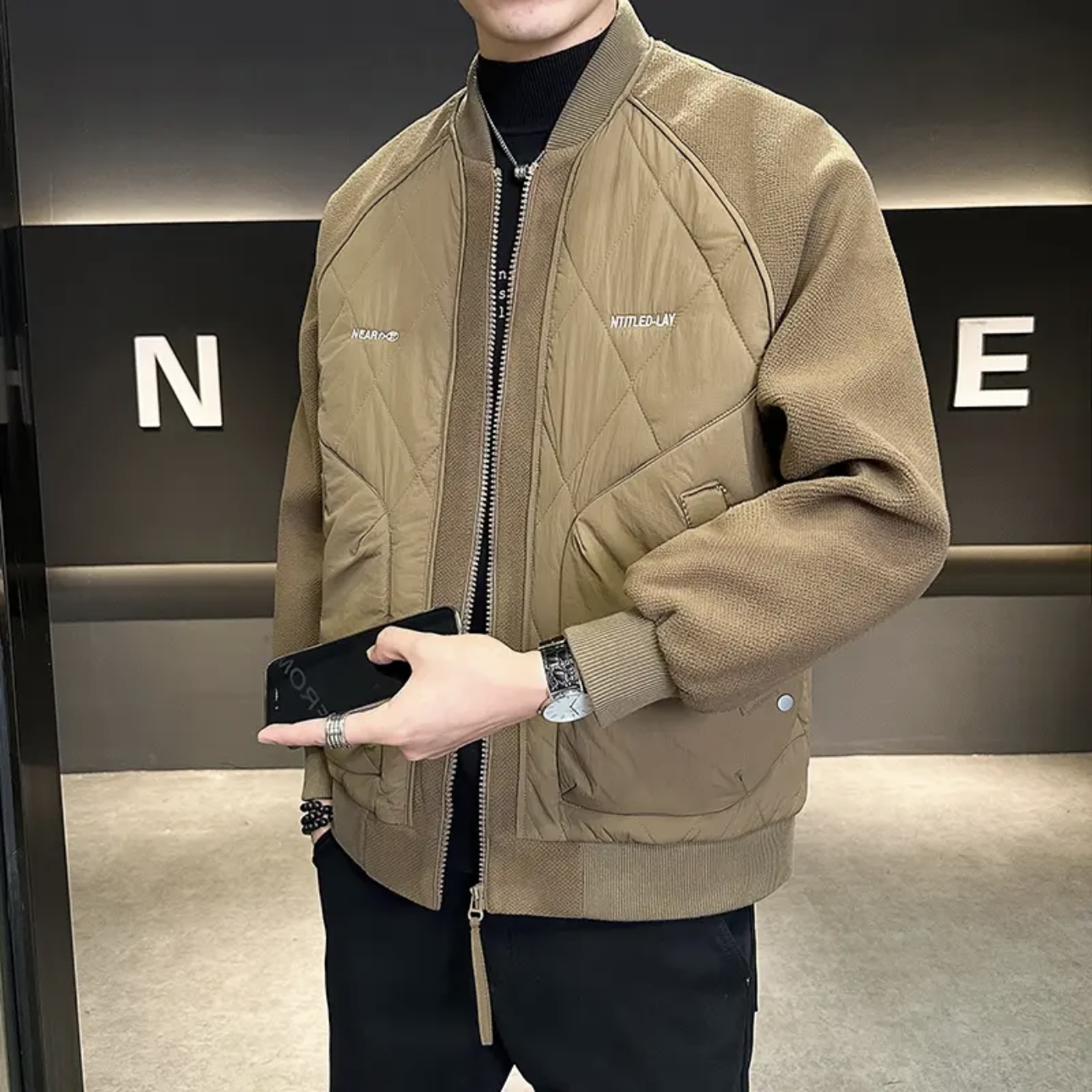 秋冬拼接刺绣加厚二棉棒球领棉服