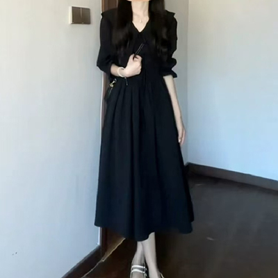 赫本风法式黑色v领长袖连衣裙子女夏春季2025新款高级感气质长裙