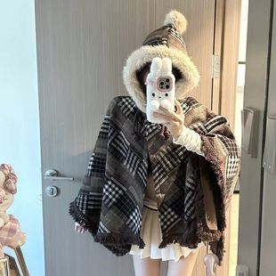 复古格纹流苏连帽斗蓬披肩外套女冬季 披风外搭 宽松慵懒设计感无袖