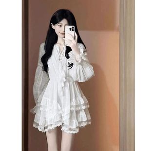 初恋情结白色肌理感气质连衣裙女不规则国庆出游神仙出片蛋糕裙