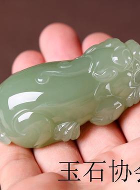 金丝玉昆仑老黄玉招财貔貅手把件和田玉青白玉糖玉把玩件百搭饰品