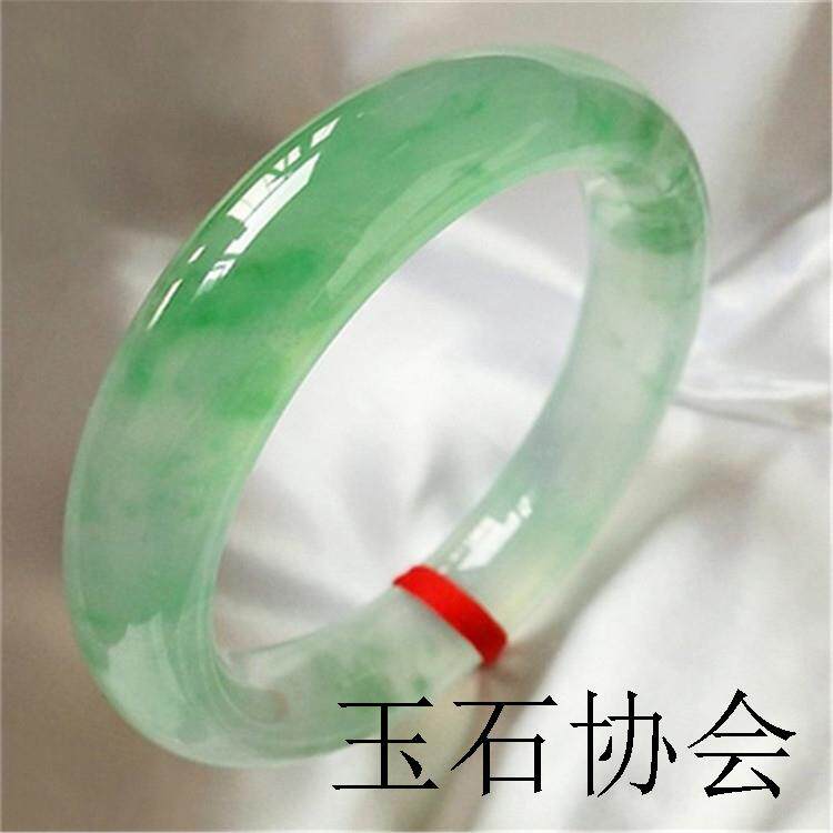 高端缅甸翡翠色冰糯种帝王绿玉石手镯阳绿飘花圆条贵妃玉镯满绿镯
