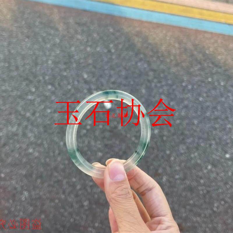 高冰翡翠色手镯独龙玉美人条危地马拉冰种圆条玉镯子飘花玉石饰品