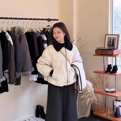 撞色翻领短款羽绒服女冬季2025新款小个子时尚百搭加厚保暖外套