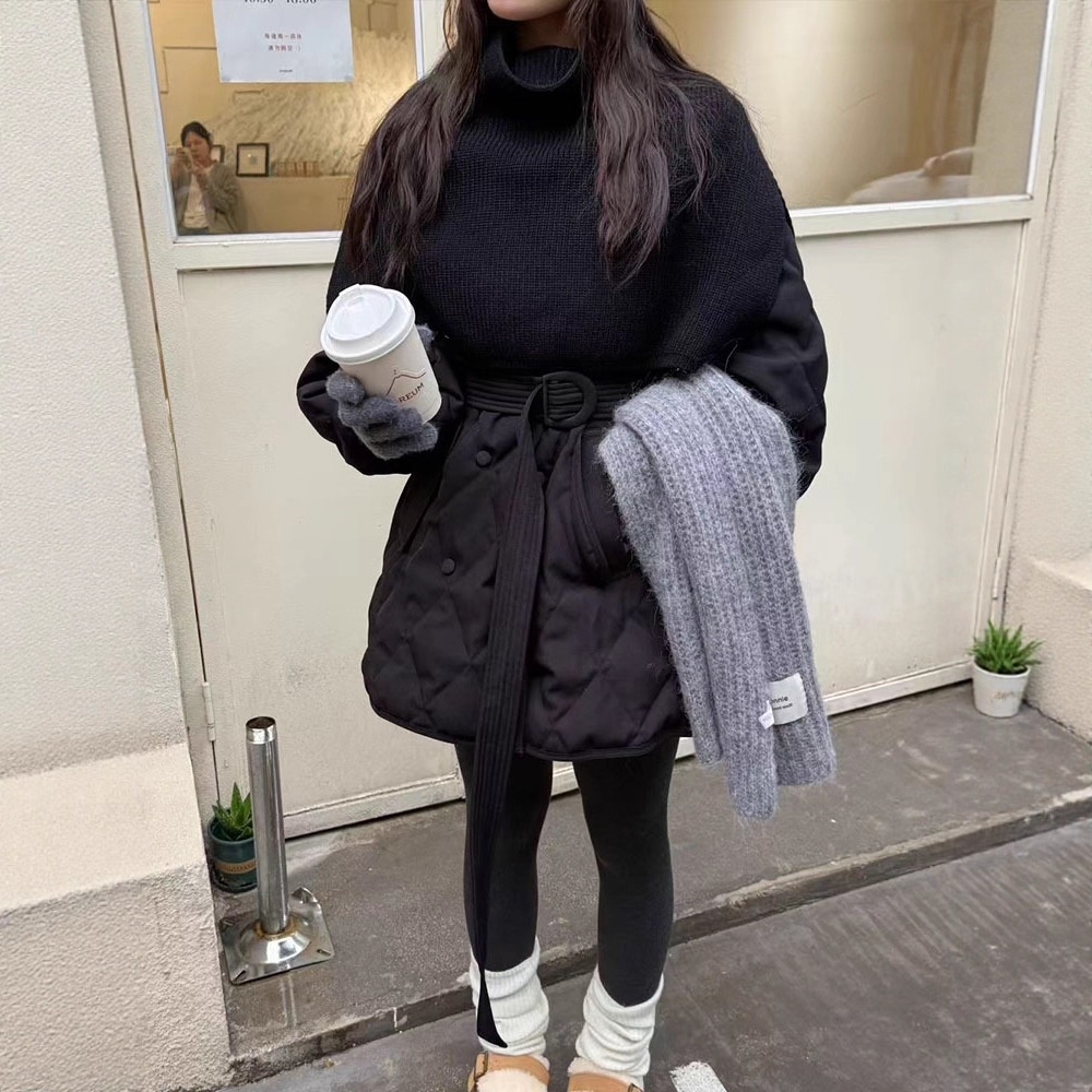 韩系2025冬新款小香风披肩菱形格收腰羽绒服女2025设计白鸭绒外套