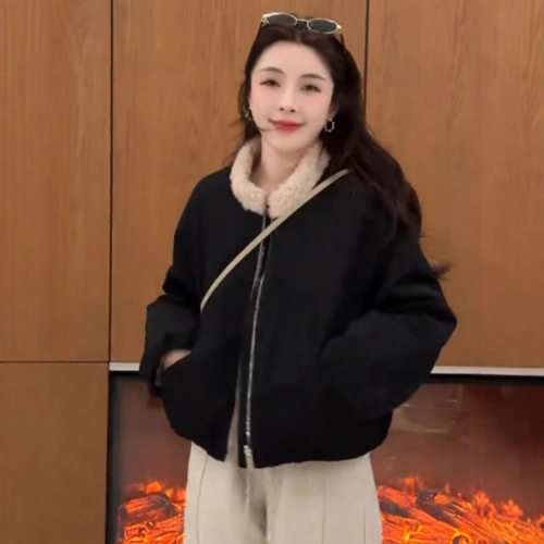 韩系修身休闲派克服夹克皮毛一体女款冬季独特短款保暖厚外套