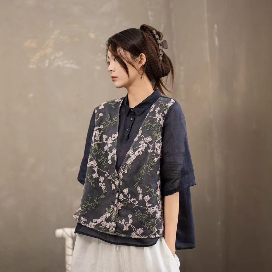 2025春夏苎麻衬衣半袖女新款短款苎麻刺绣衬衫满绣假两件上衣小衫