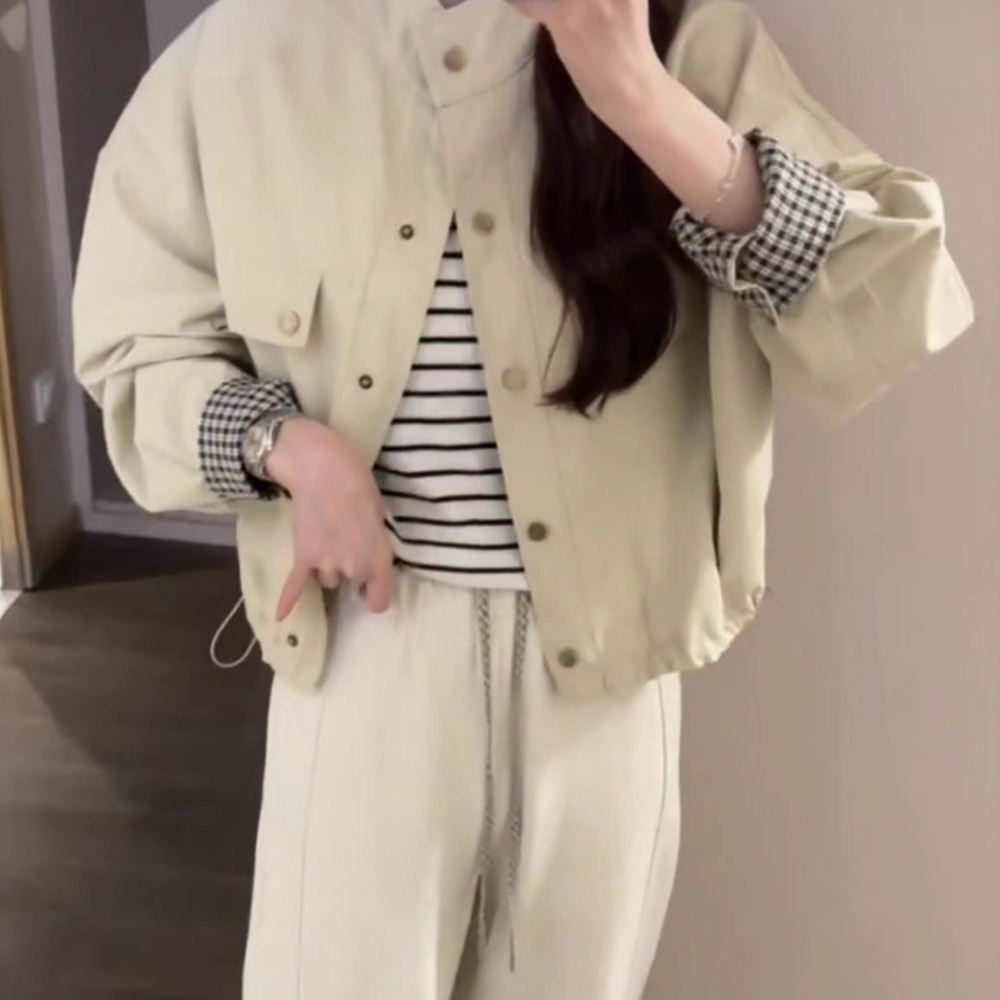韩系格子拼接立领外套女2025秋季新款短款感宽松百搭夹克上衣
