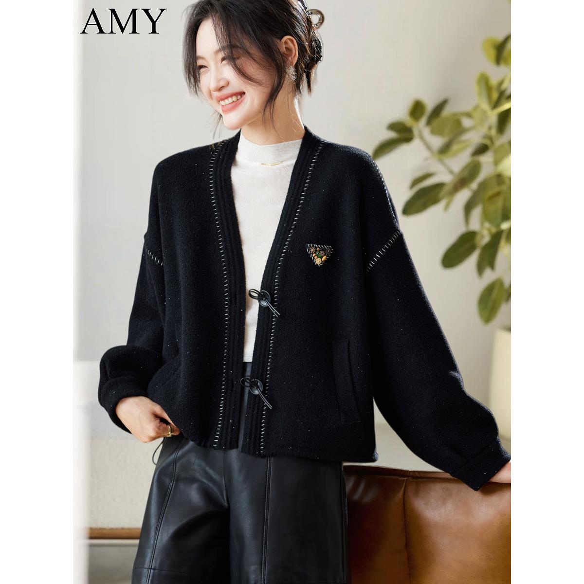 2025秋冬新款V领覆古针织开衫休闲加厚小个子有质感长袖短外套女