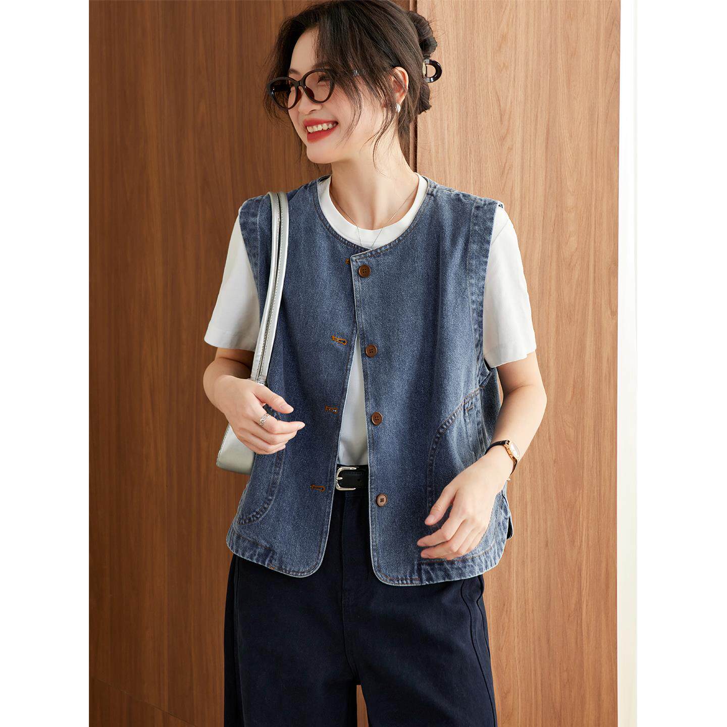 牛仔马甲女装2025秋季新款时髦洋气外穿独特漂亮叠穿无袖背心上衣