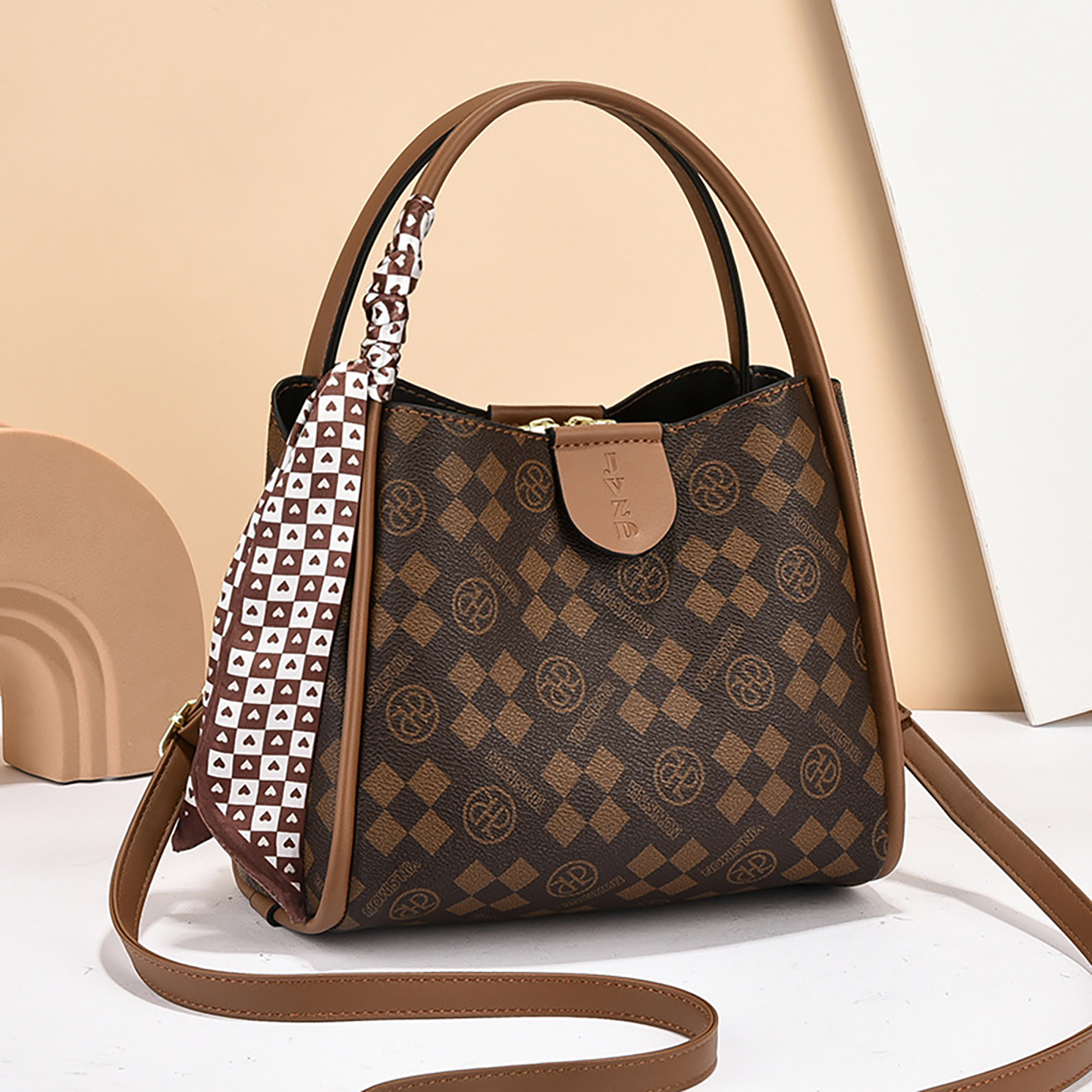 手提斜挎包女士2026新款大容量休闲百搭小众高级感轻便通勤单肩包