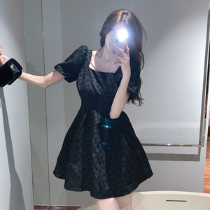 RM8860#夏季网红新款复古方领泡泡袖小黑裙设计感高腰显瘦