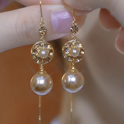 香槟色镶钻珍珠耳线长款小众轻奢复古高级感耳钉2025新款爆款耳饰