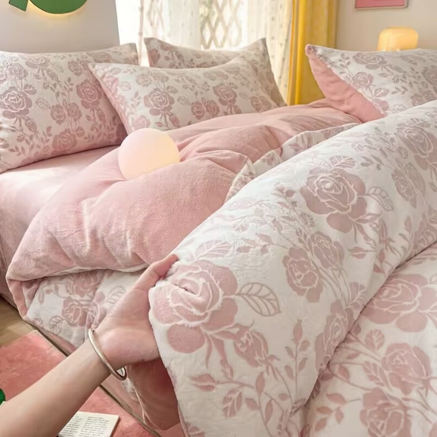 定制Aa类雕花牛奶绒珊瑚绒四件套