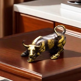 纯黄铜牛摆件华尔街牛股市牛办公室桌面玄关精致装 饰品生肖牛铜器