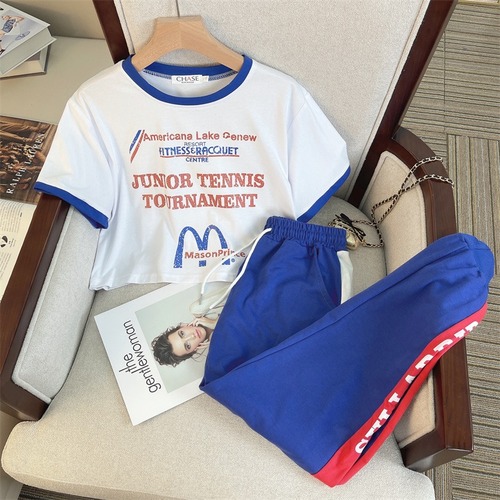 梵伊蕾羽绒服工厂 ZYLYRFG6119