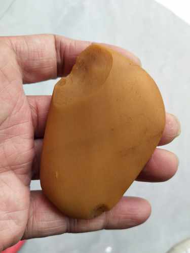 赣江信江籽料水冲黄蜡石细蜡碧玉磨砂胶蜡冻蜡金纹手把件摆件金印