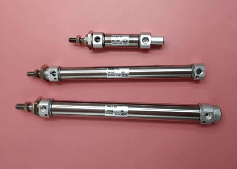 全新CM2E20 CDM2E20-180/190/200/210/220/230/240/250Z迷你气缸