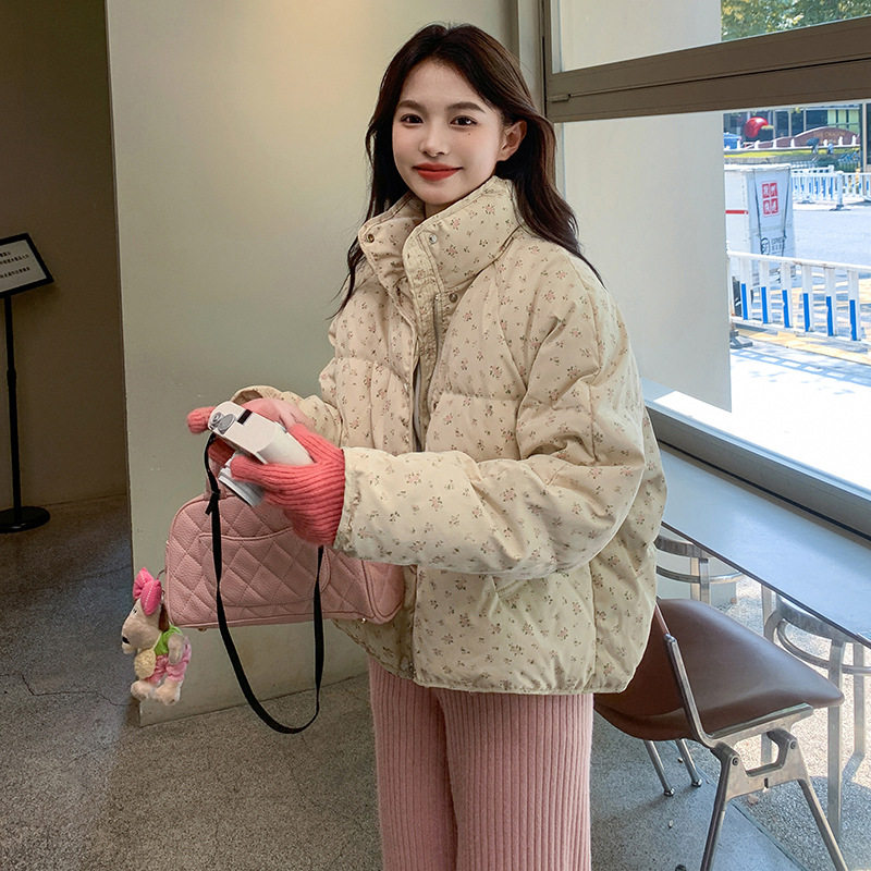 粉色碎花棉服外套女2025新款秋冬韩系可爱奶乖高级慵懒风穿搭