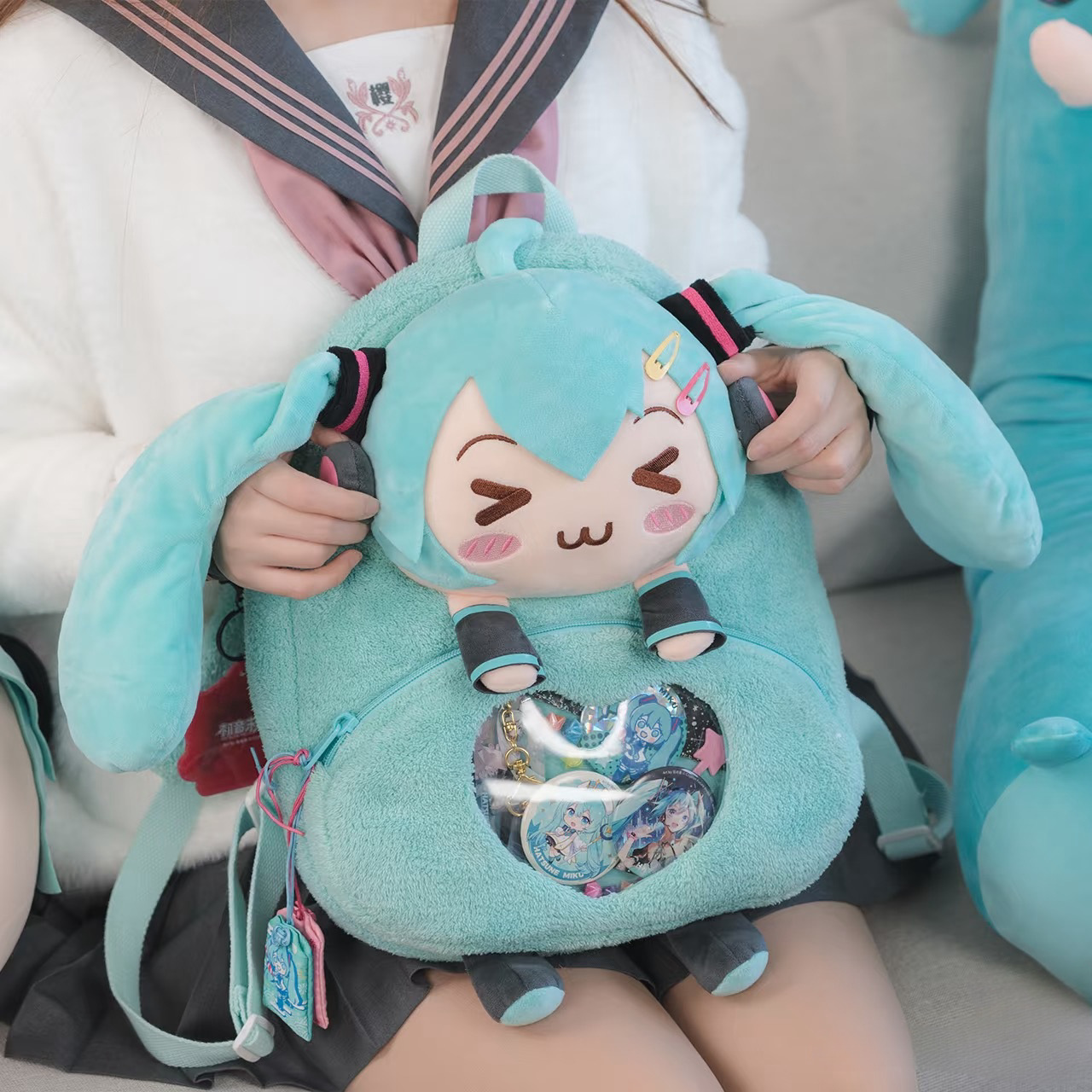 二次元可爱少女痛包初音未来大容量玩偶毛绒包学生软妹斜挎