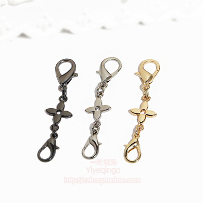 DIY龙虾扣双扣小毛球吊饰扣子玩偶金属扣包挂配件毛球挂件两头扣