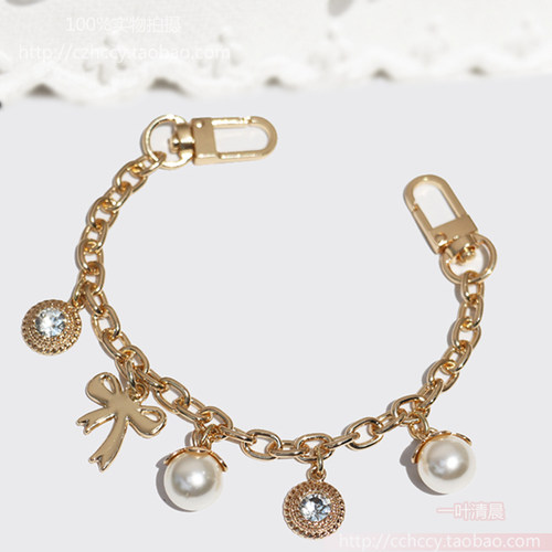 双扣头蝴蝶结珍珠挂链