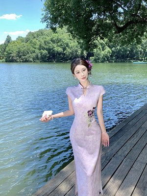 Mimo dk新中式国风复古紫色改良旗袍女夏刺绣开叉连衣裙 紫非花