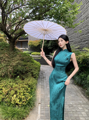 Mimo dk 孔雀蓝绿显白新中式港工提花缎面旗袍国风立领盘扣连衣裙