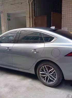 比亚迪秦plus EV鲨鱼鳍天线秦Ldmi灰色鲨鱼尾装饰汽车车顶沙鱼翼