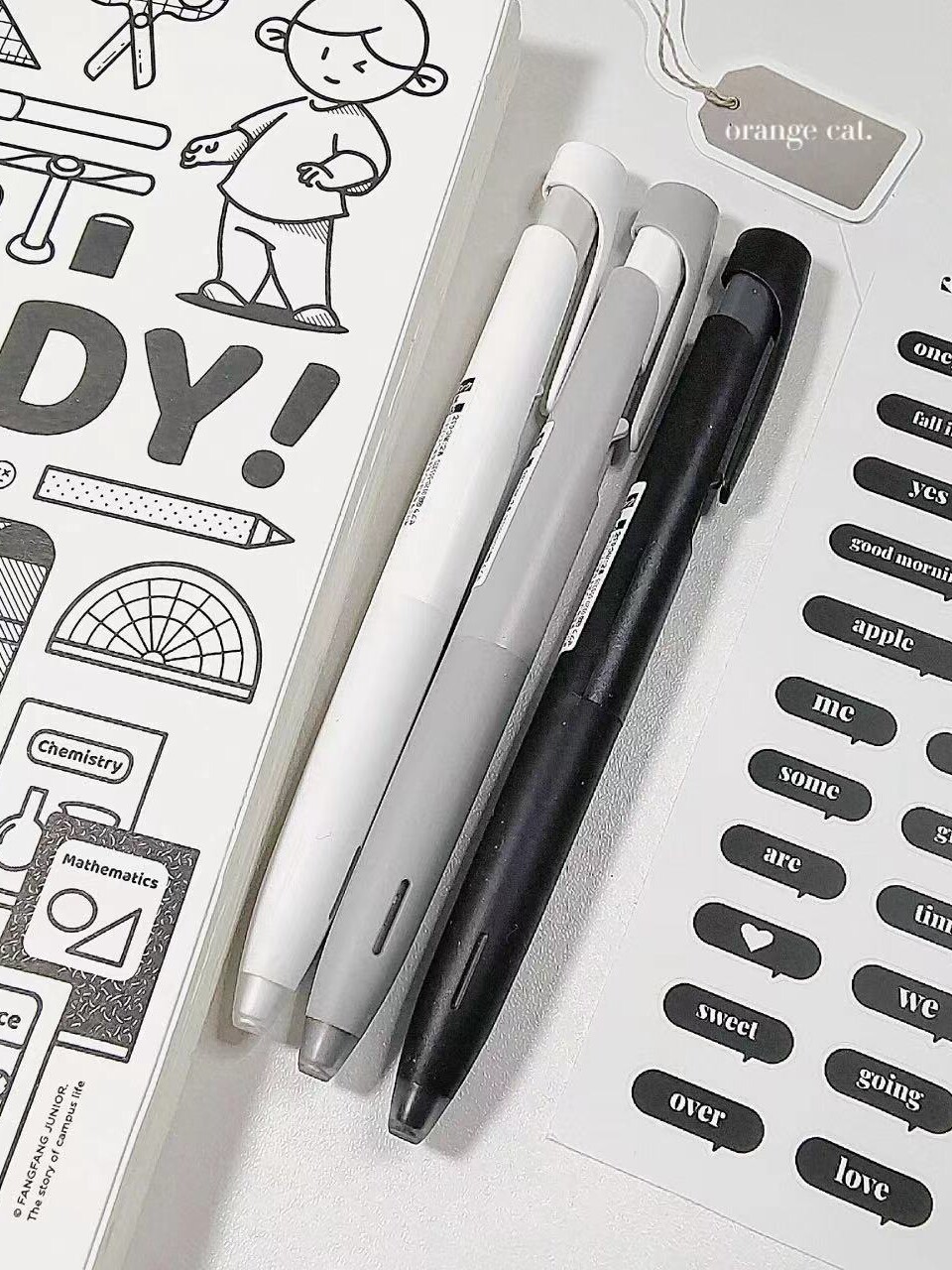 일본 얼룩말 젤 펜 블렌 속건성 워터 펜 JJZ66 진동 흡수 펜 고가 커피 한정 펜 0.5MM 학생 푸시 버튼 검정색 펜 공식 웹 사이트