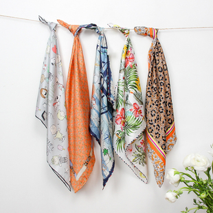 外单真丝围巾斜纹绸小方巾女士百搭可爱桑蚕丝春季儿童小丝巾冬季