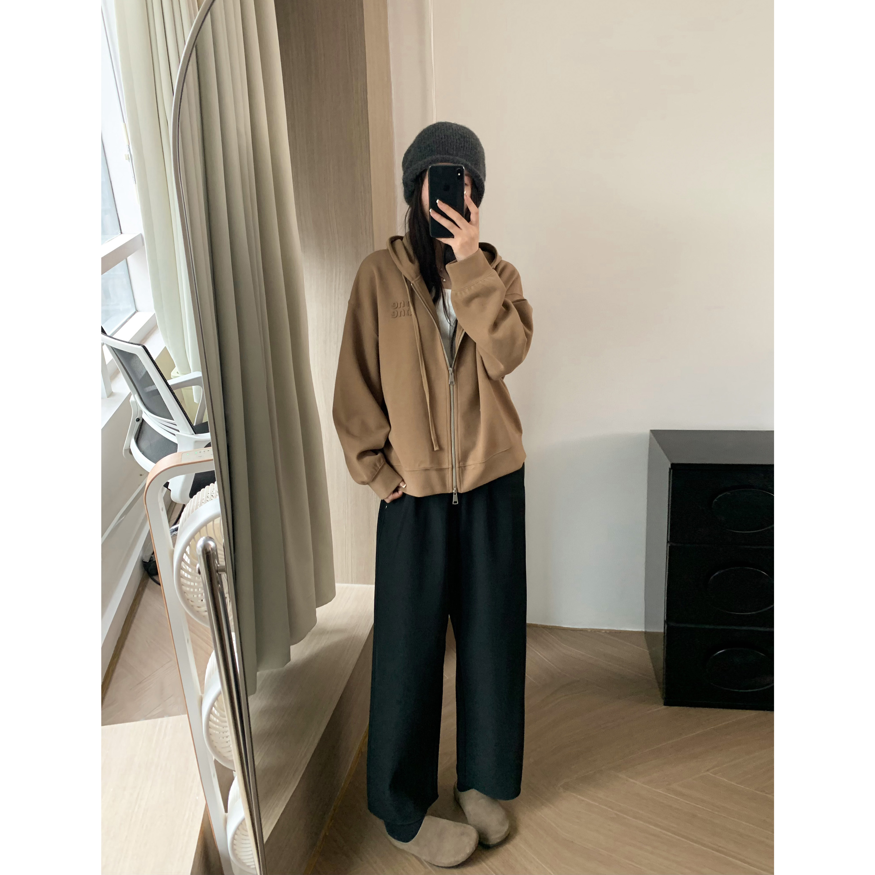 柔软休闲连帽卫衣开衫女宽松外套