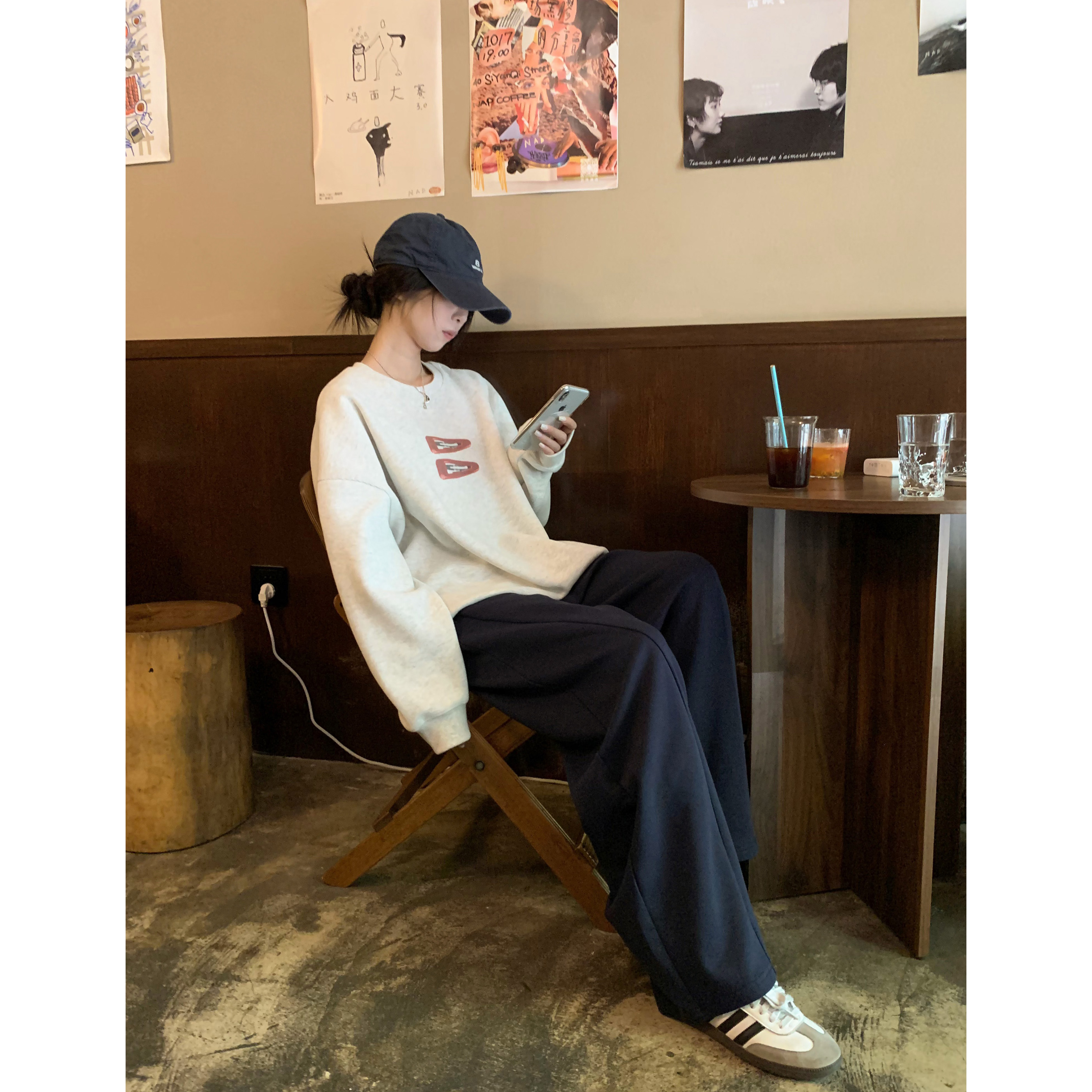 慵懒感宽松卫裤弧形休闲阔腿裤