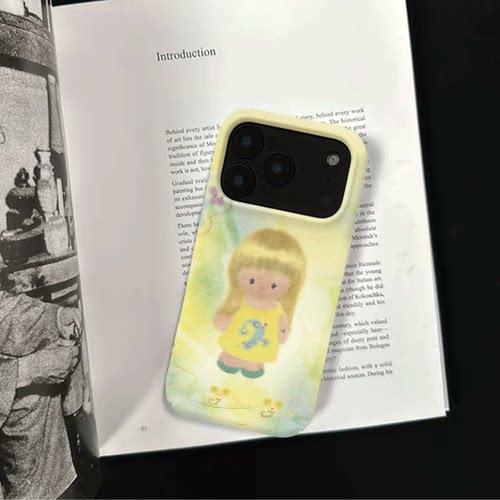 原创软萌黄裙娃娃iPhone17pro手机壳磁吸16p软壳亮面14半包壳苹果15promax全包磨砂硬壳适用三星s24S25